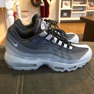 NIKE Air Max 95 🔥